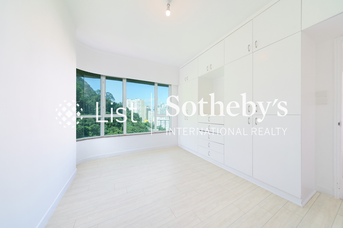 Hillsborough Court 晓峰阁 | Master Bedroom