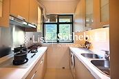 Hillsborough Court 曉峰閣 | Kitchen