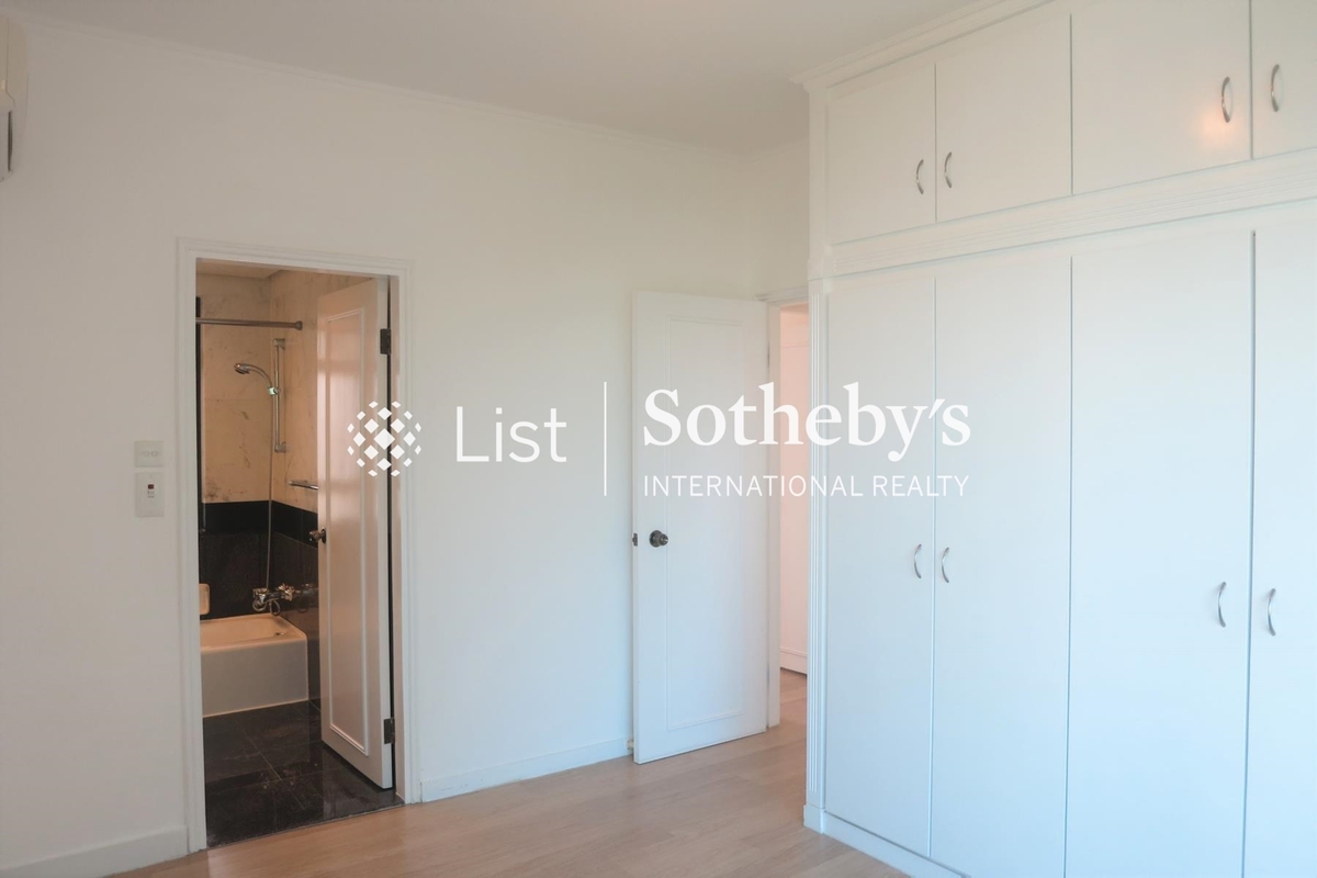 Hillsborough Court 曉峰閣 | Master Bedroom