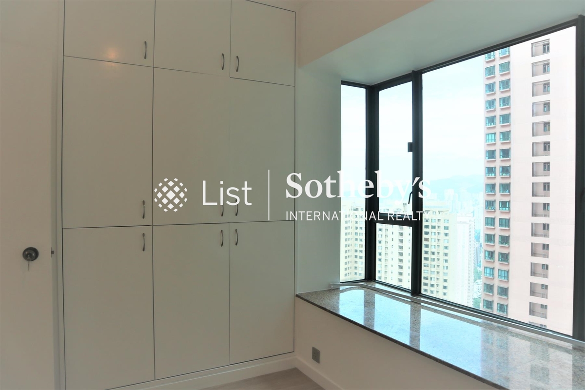 Hillsborough Court 曉峰閣 | Second Bedroom