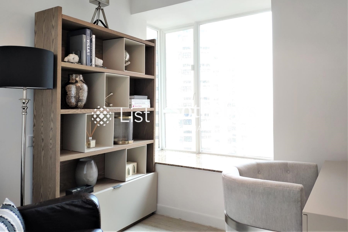 Hillsborough Court 曉峰閣 | Third Bedroom