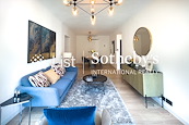 Hillsborough Court 曉峰閣 | Living and Dining Room