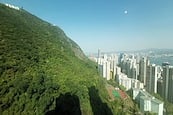 Hillsborough Court 曉峰閣 | View from Living and Dining Room