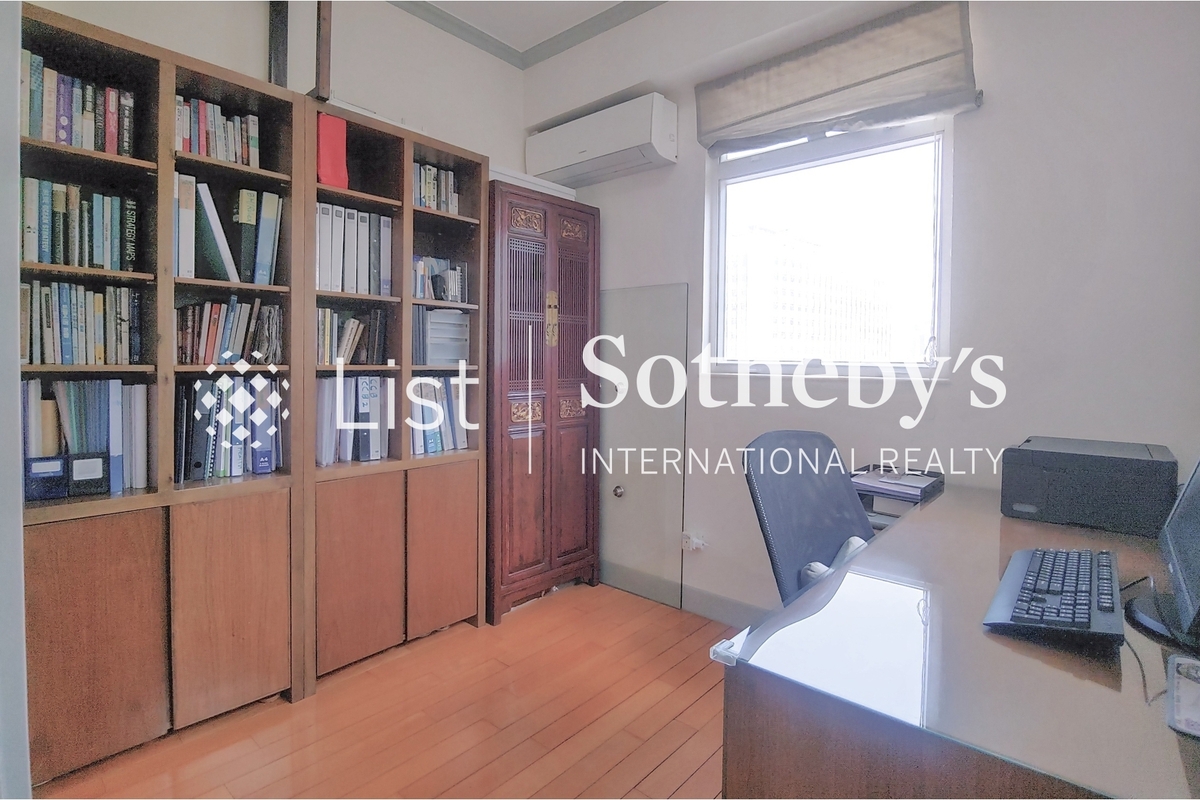 Wing Fook Court 永福阁 | Third Bedroom