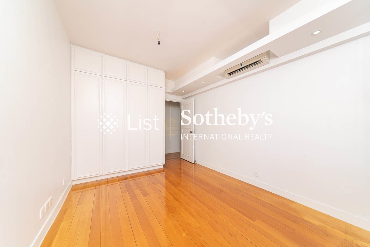 Sakura Court 金櫻閣 | Fourth Bedroom