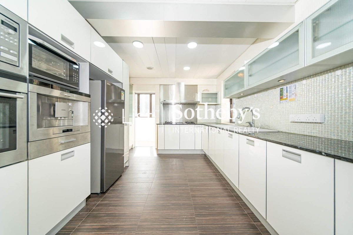 Sakura Court 金櫻閣 | Kitchen