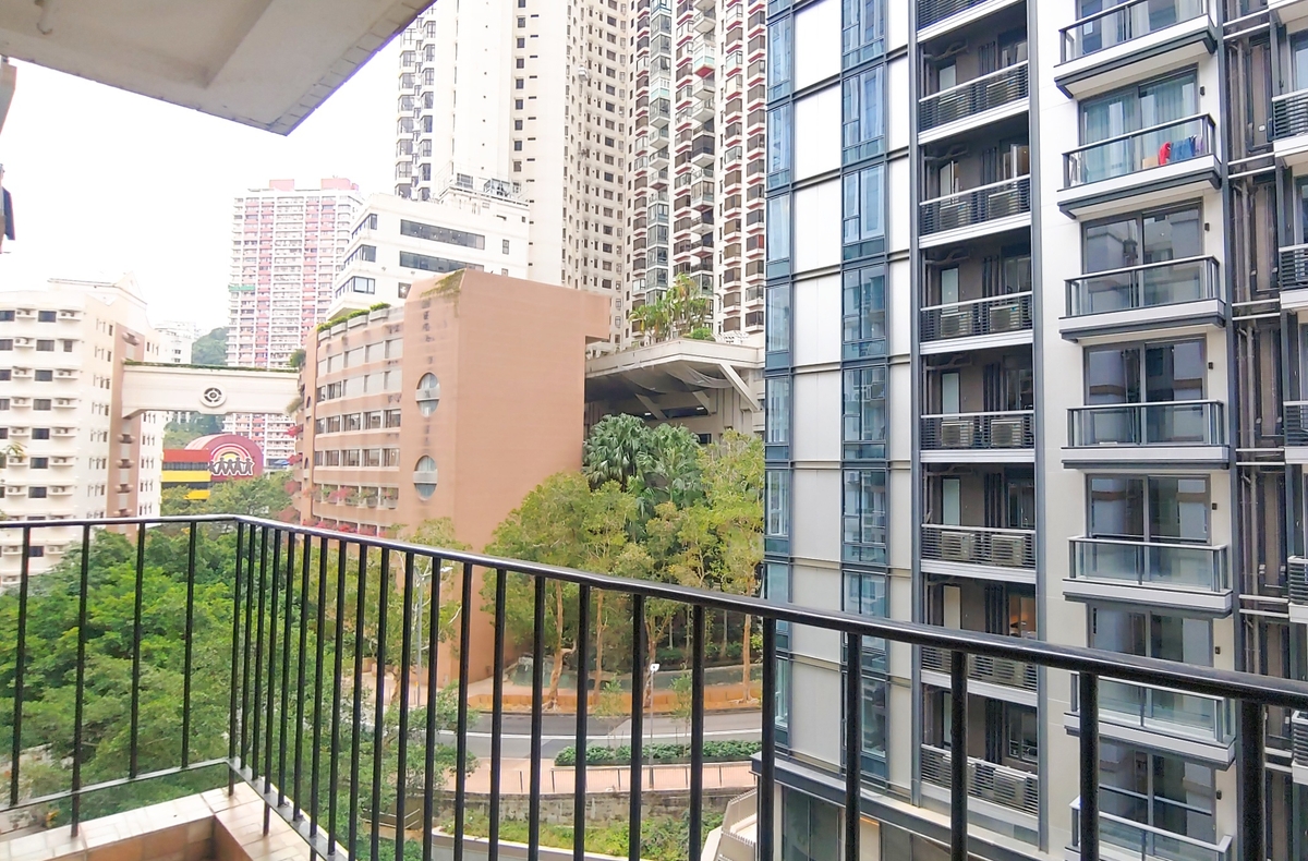 Phoenix Court 鳳凰閣 | View from Living Room