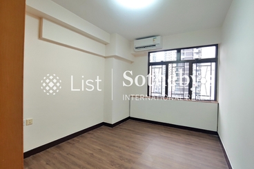 Phoenix Court 鳳凰閣 | 