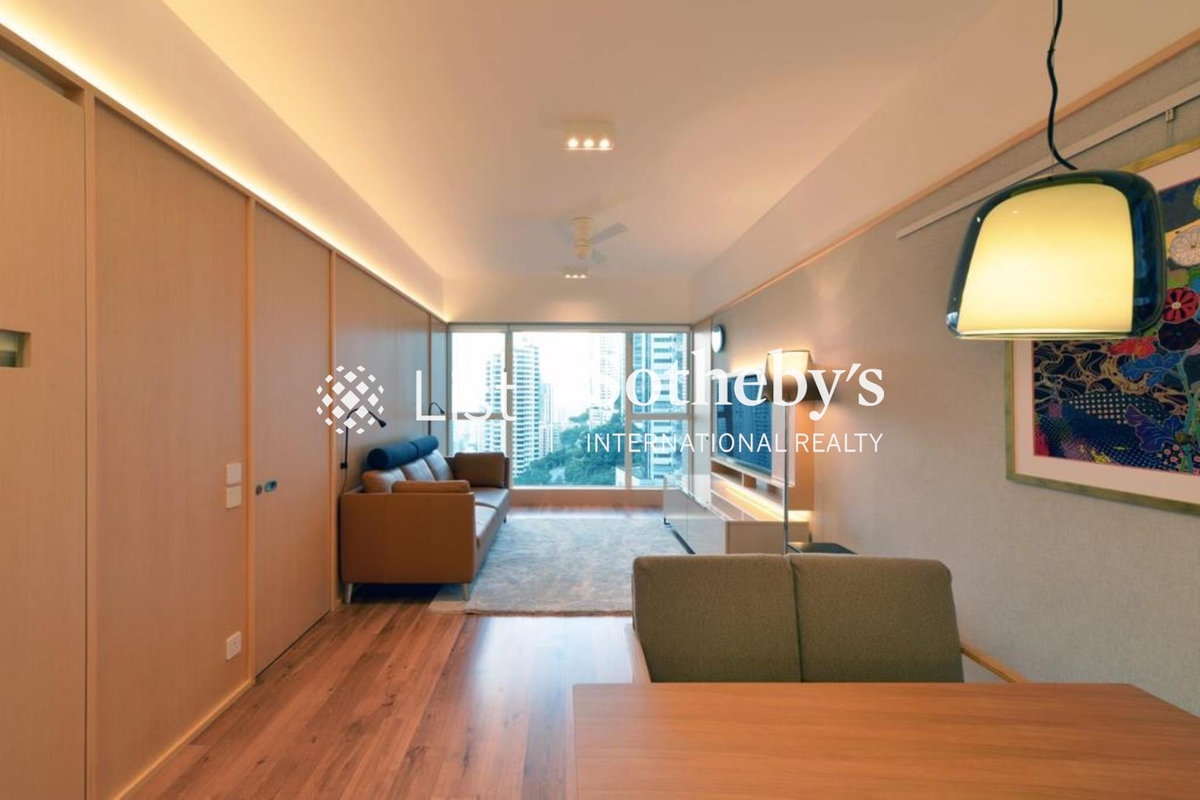 Valverde 蔚皇居 | Living and Dining Room