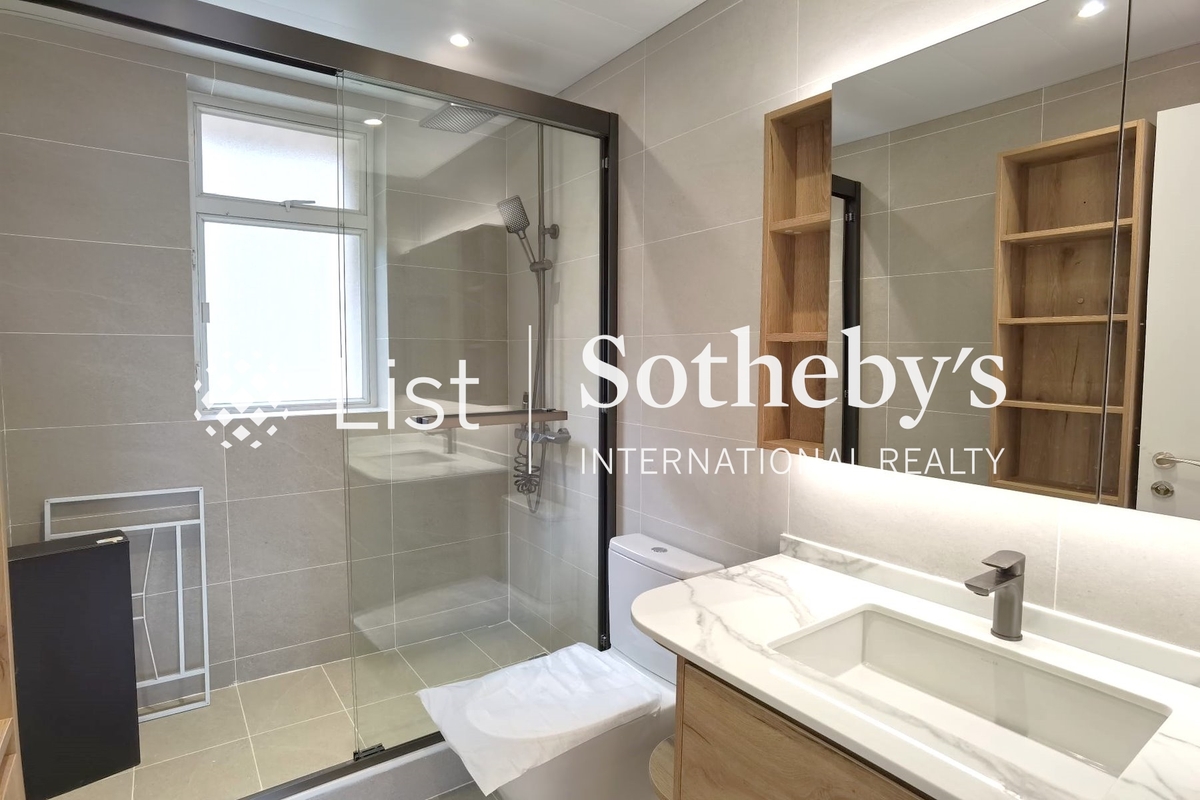 Valverde 蔚皇居 | Master Bathroom