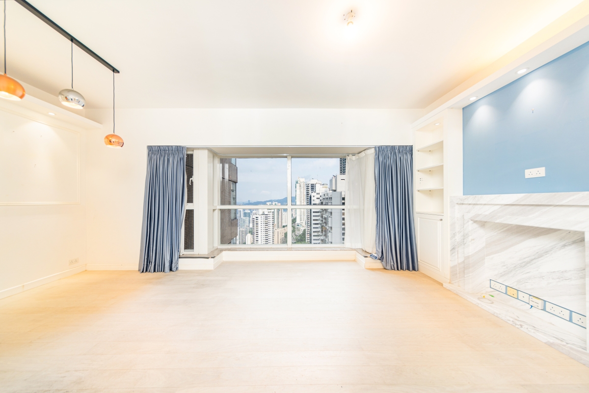 Valverde 蔚皇居 | Living and Dining Room