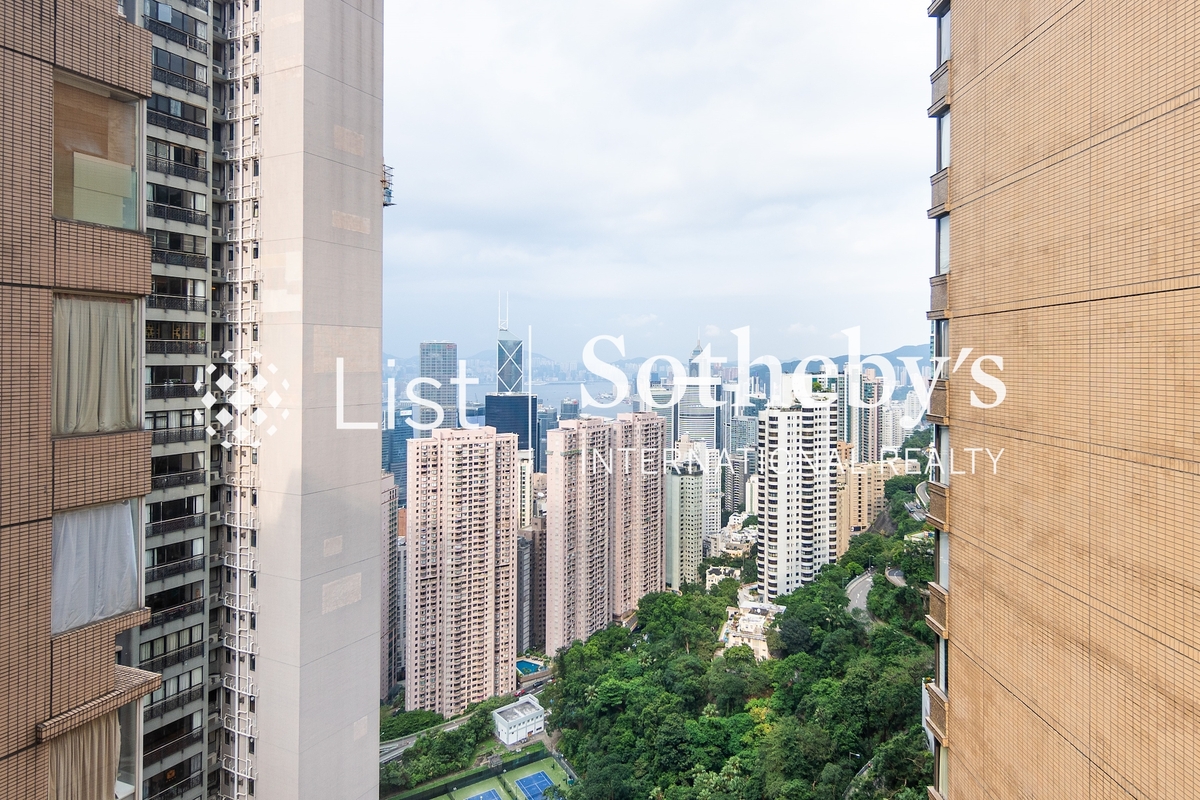 Valverde 蔚皇居 | View from Living and Dining Room