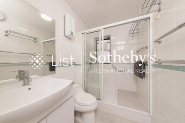 Kennedy Heights 堅麗閣 | 