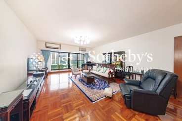 Kennedy Heights 堅麗閣 | 