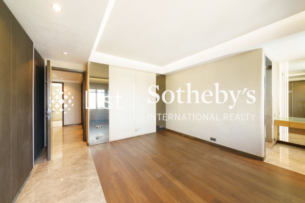 Kennedy Heights 堅麗閣 | Master Bedroom