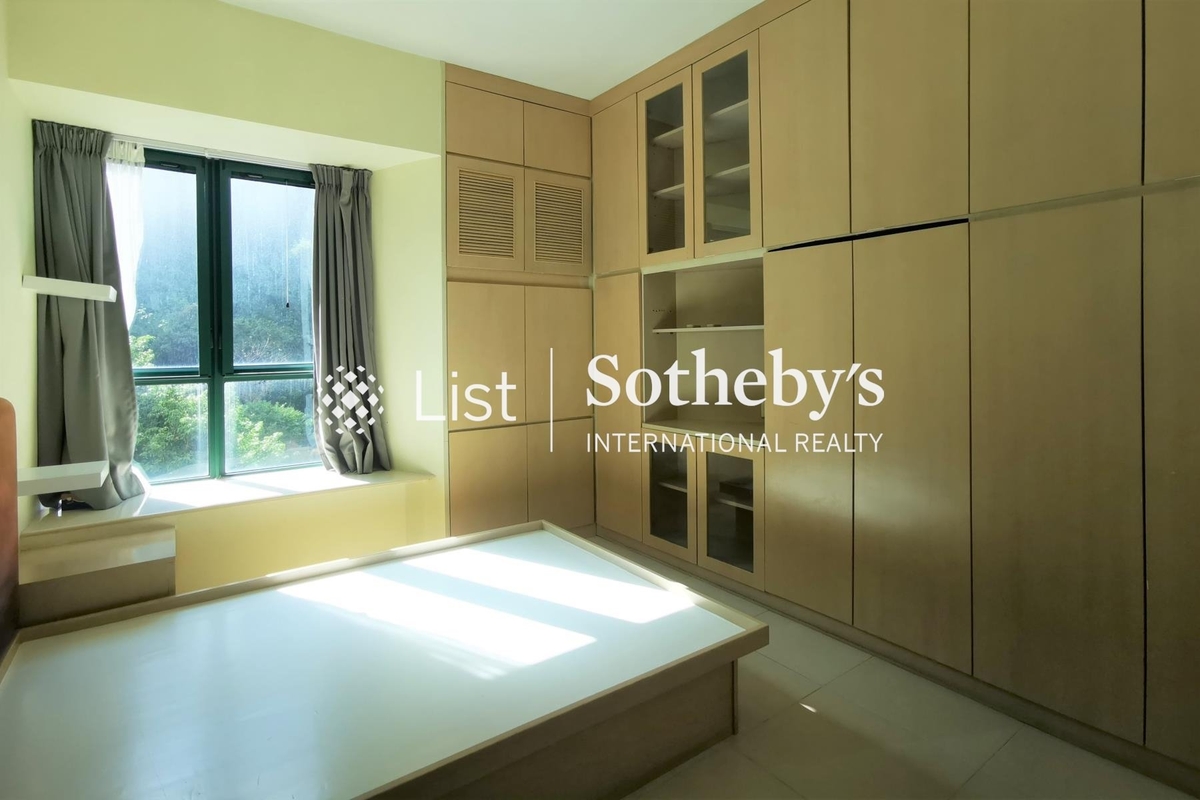 Hillsborough Court 曉峰閣 | Master Bedroom