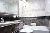 Hillsborough Court 晓峰阁 | Guest Bathroom