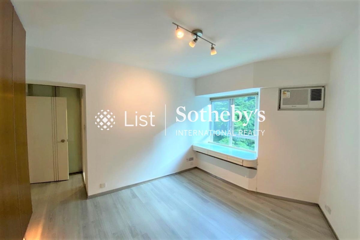 Hillsborough Court 曉峰閣 | Master Bedroom