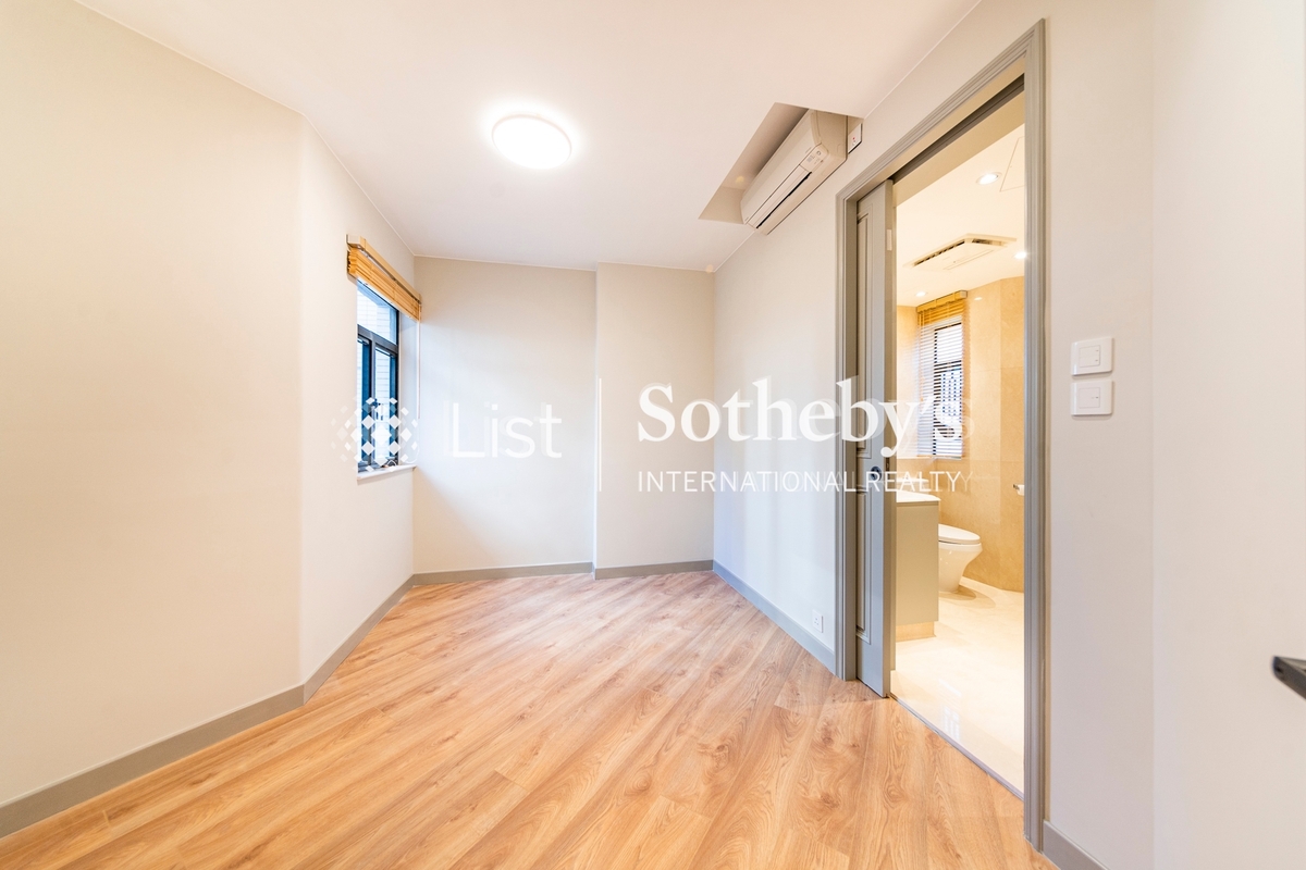 Regent On The Park 御花園 | Second En-suite Bedroom