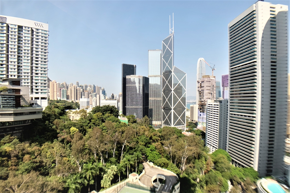 Regent On The Park 御花園 | View from Living and Dining Room