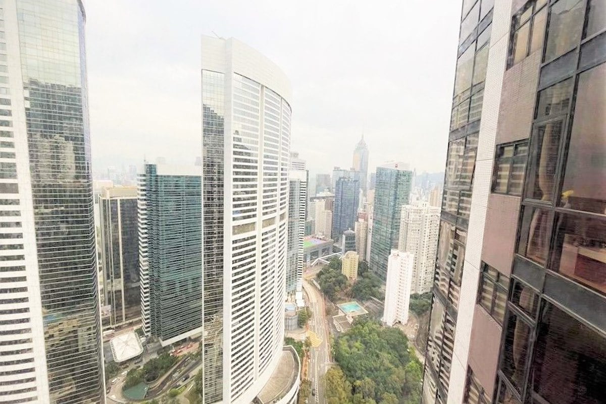 Regent On The Park 御花园 | View from Living Room