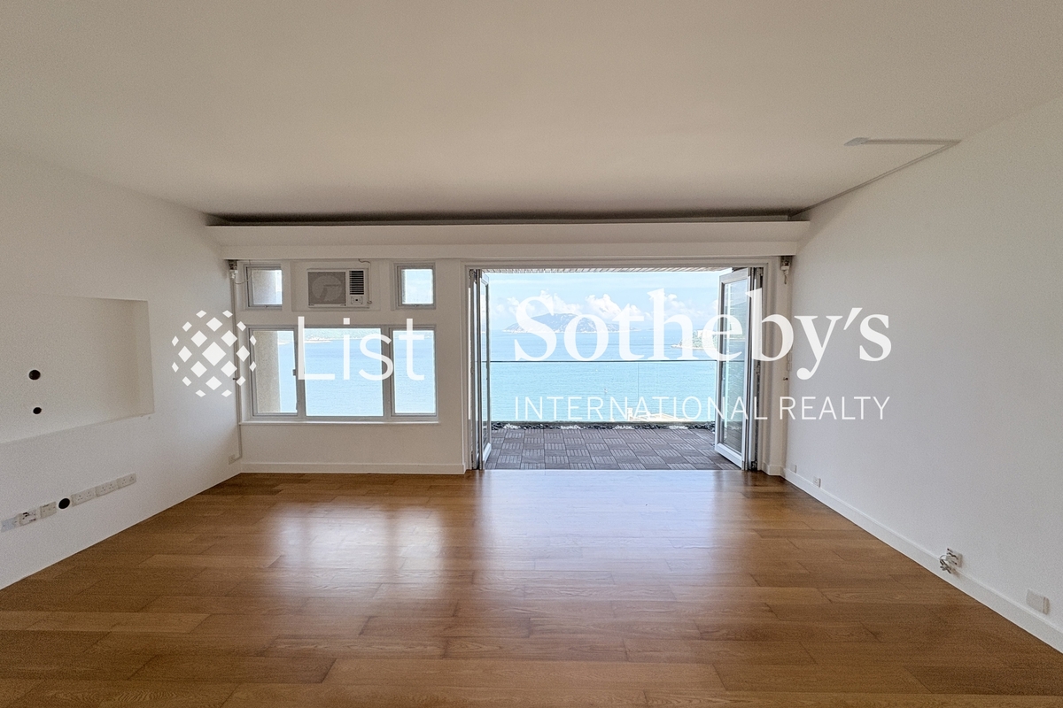 Faber Court 輝百閣 | Living and Dining Room