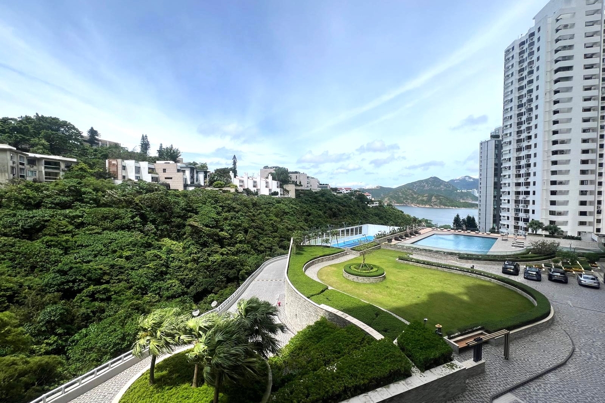 Grand Garden 華景園 | View from Balcony