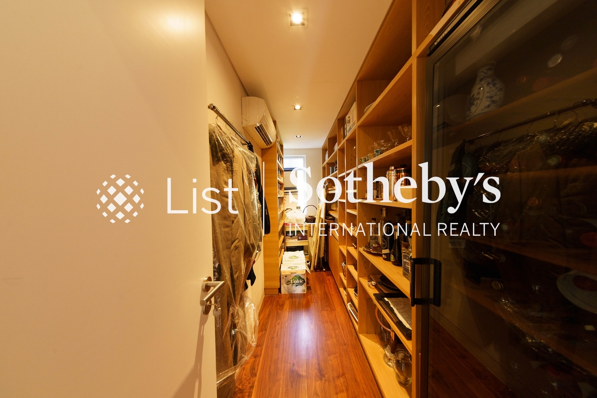 Grand Garden 華景園 | Storage 