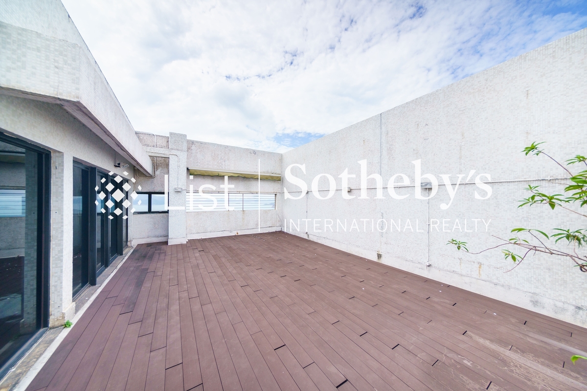 Grand Garden 華景園 | Private Roof Terrace