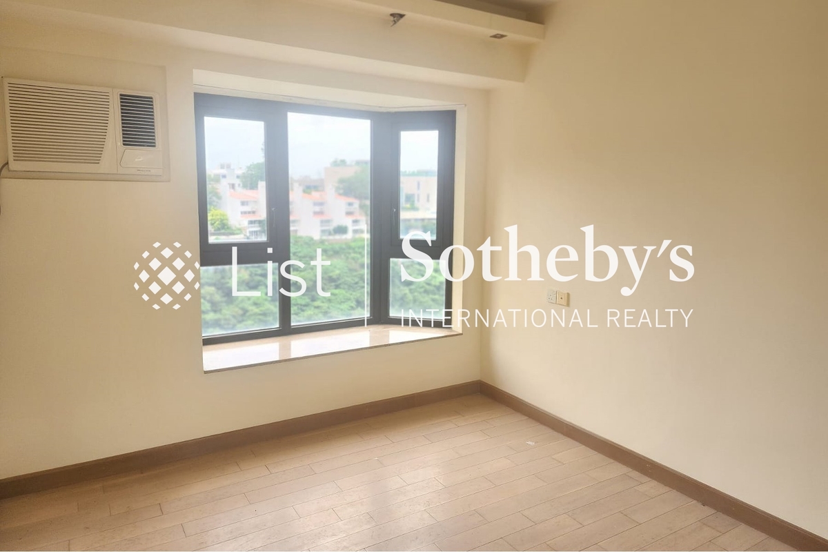 Grand Garden 華景園 | Second Bedroom