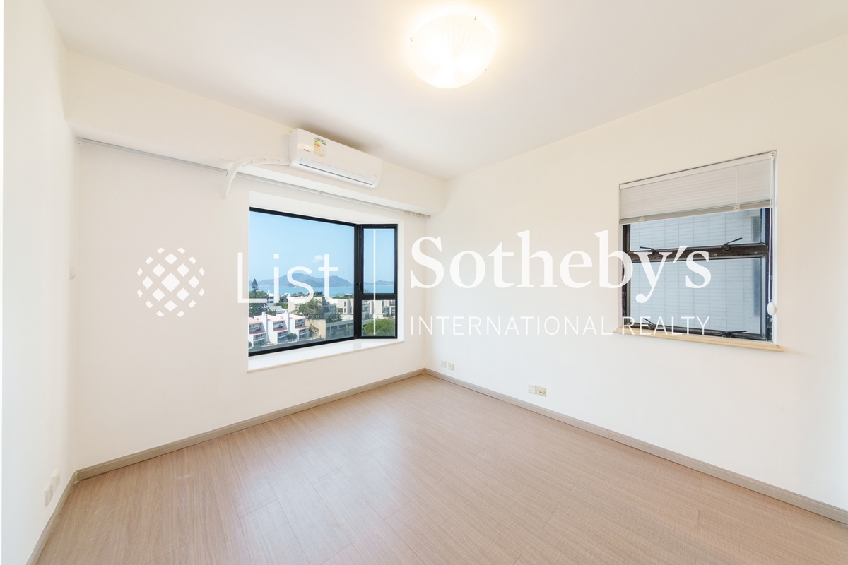 Grand Garden 華景園 | Master Bedroom