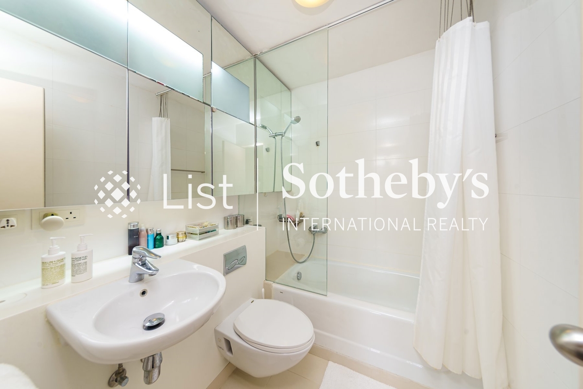 Greenery Garden 怡林閣 | Master Bathroom