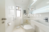 Greenery Garden 怡林閣 | Guest Bathroom