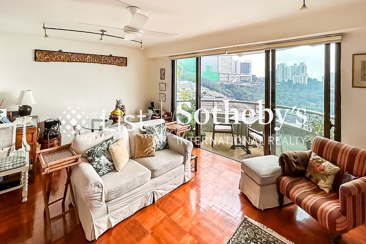 Greenery Garden 怡林閣 | Living and Dining Room