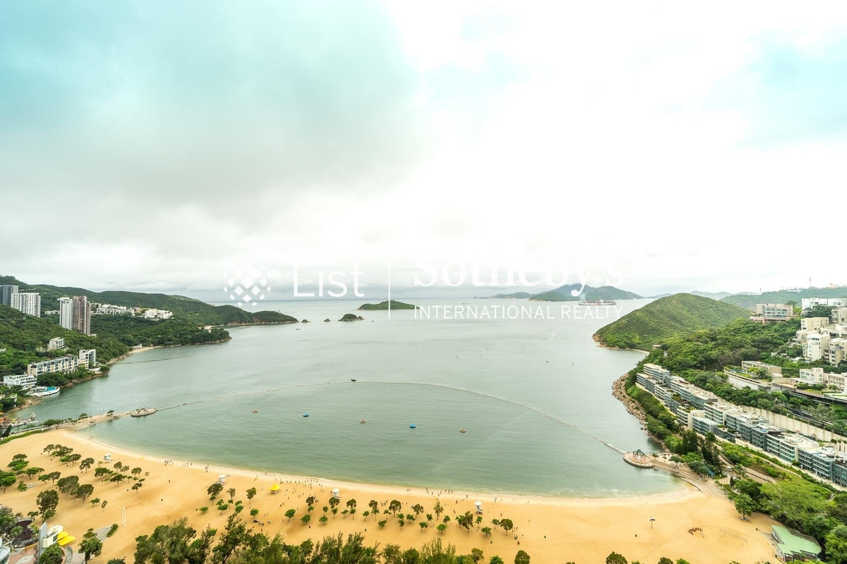 Grosvenor Place 淺水灣道117號 | View from Living and Dining Room