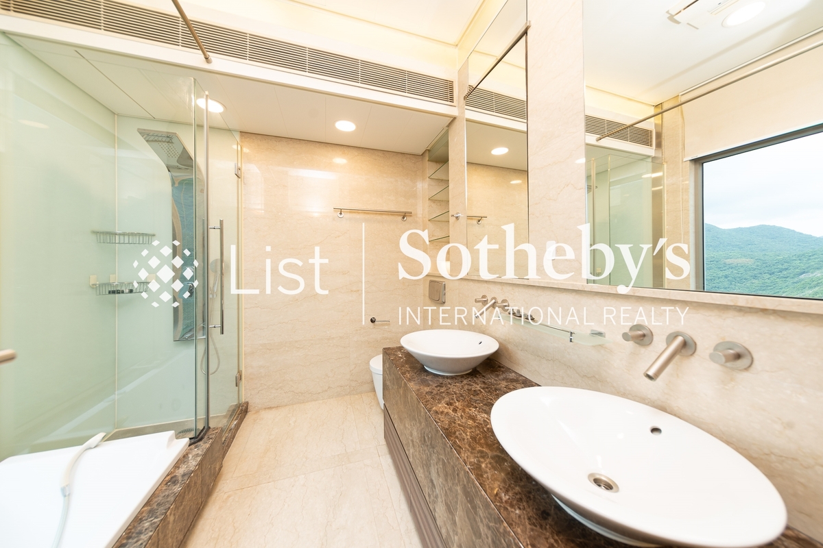 Grosvenor Place 淺水灣道117號 | Master Bathroom