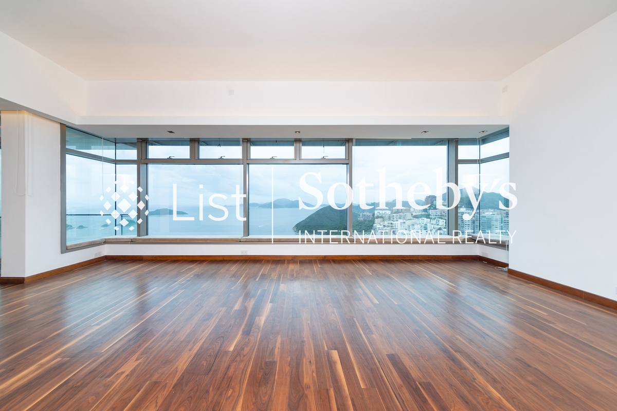 Grosvenor Place 浅水湾道117号 | Living and Dining Room
