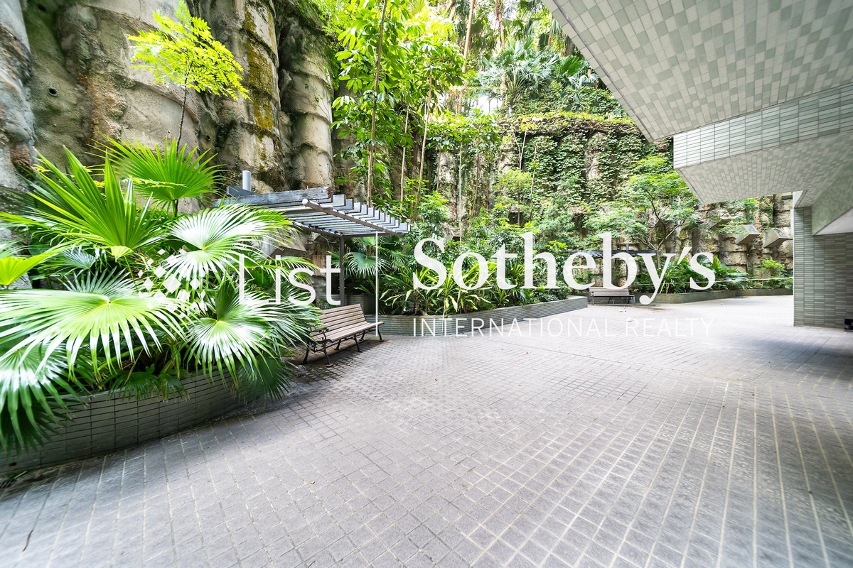 Greenery Garden 怡林閣 | Podium