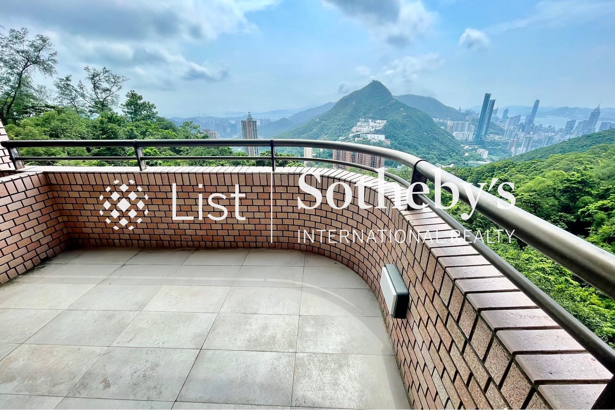 Hong Kong Parkview 陽明山莊 | Balcony off Living Room