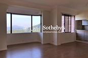 Hong Kong Parkview 陽明山莊 | Living and Dining Room