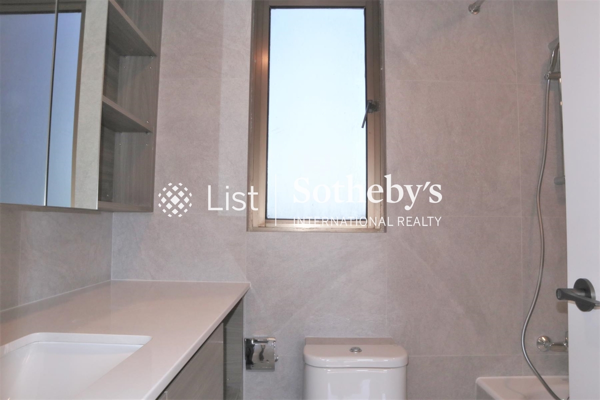 Hong Kong Parkview 陽明山莊 | Master Bathroom