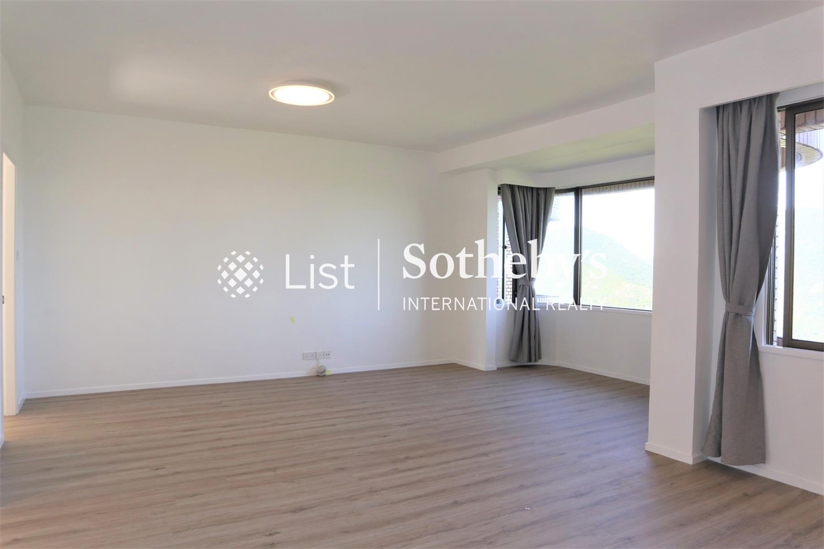 Hong Kong Parkview 陽明山莊 | Living and Dining Room