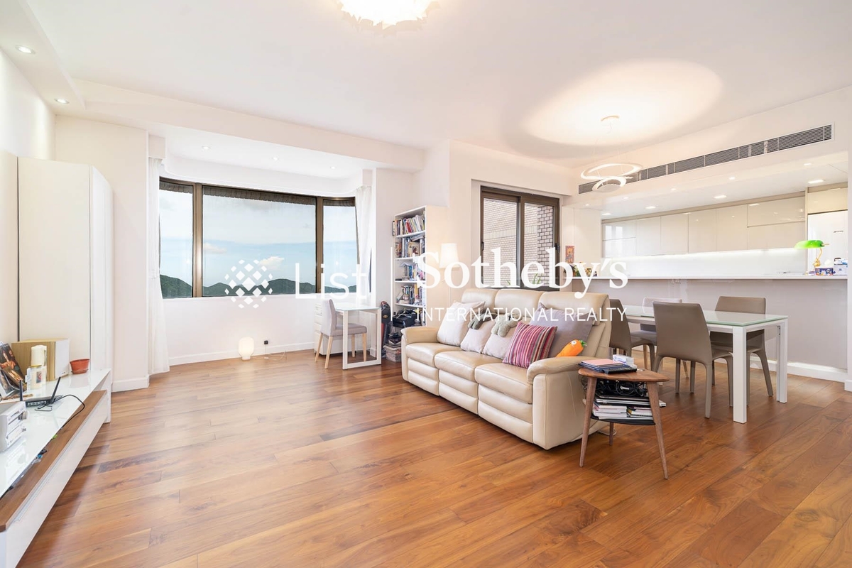 Hong Kong Parkview 陽明山莊 | Living and Dining Room