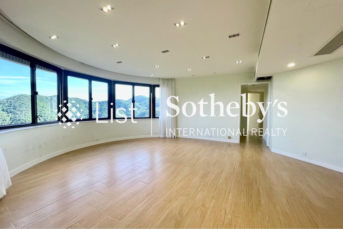 Hong Kong Parkview 陽明山莊 | Living and Dining Room