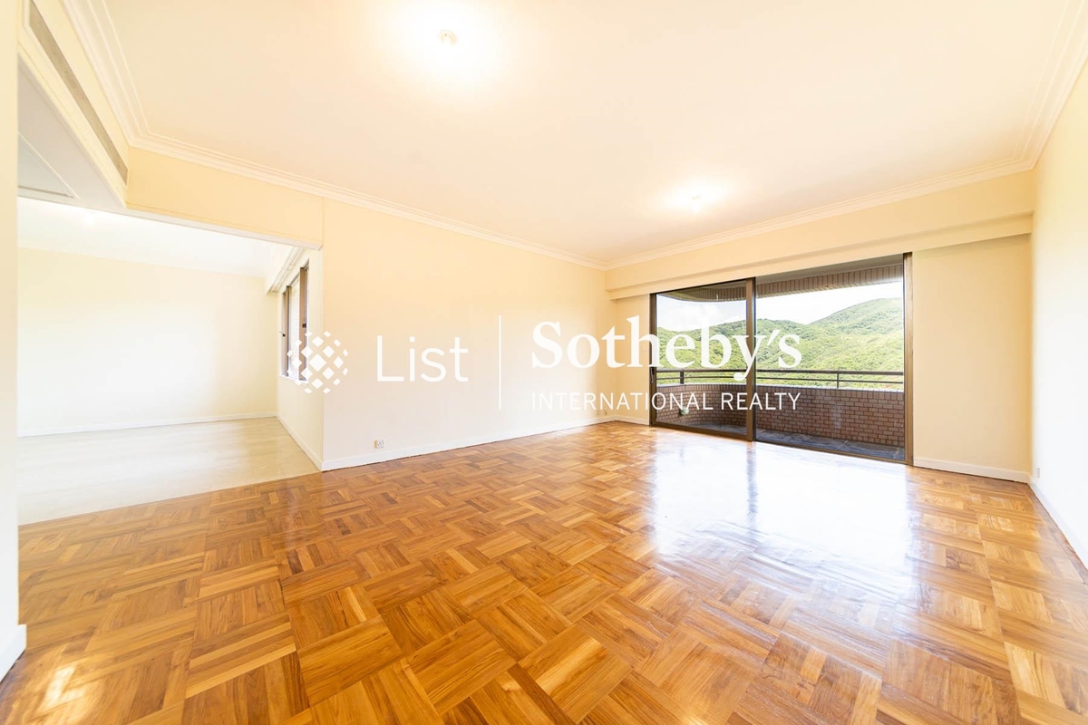 Hong Kong Parkview 陽明山莊 | Living and Dining Room