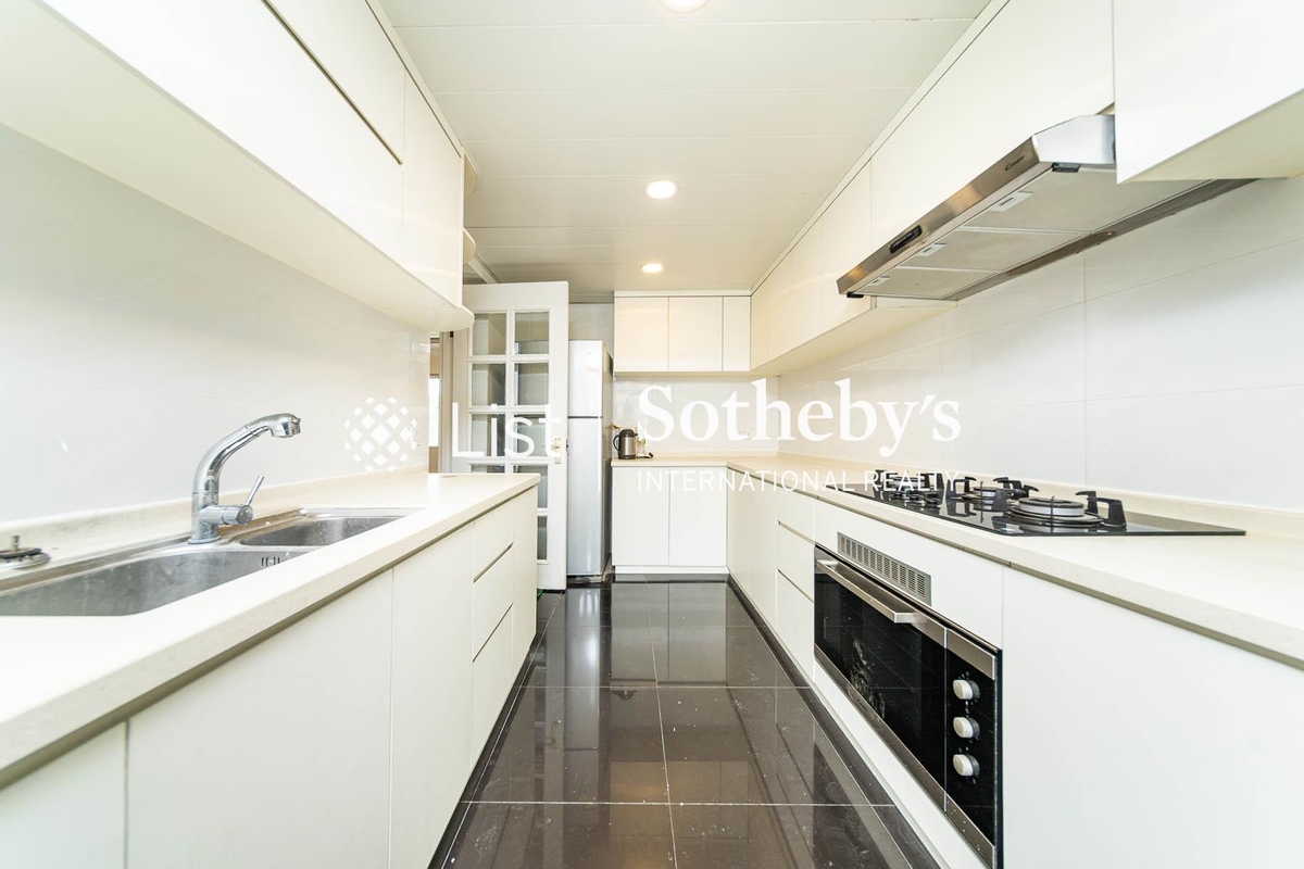 Hong Kong Parkview 陽明山莊 | Kitchen
