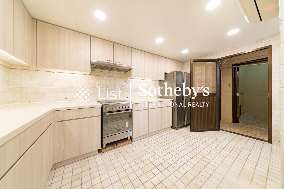 Hong Kong Parkview 陽明山莊 | Kitchen