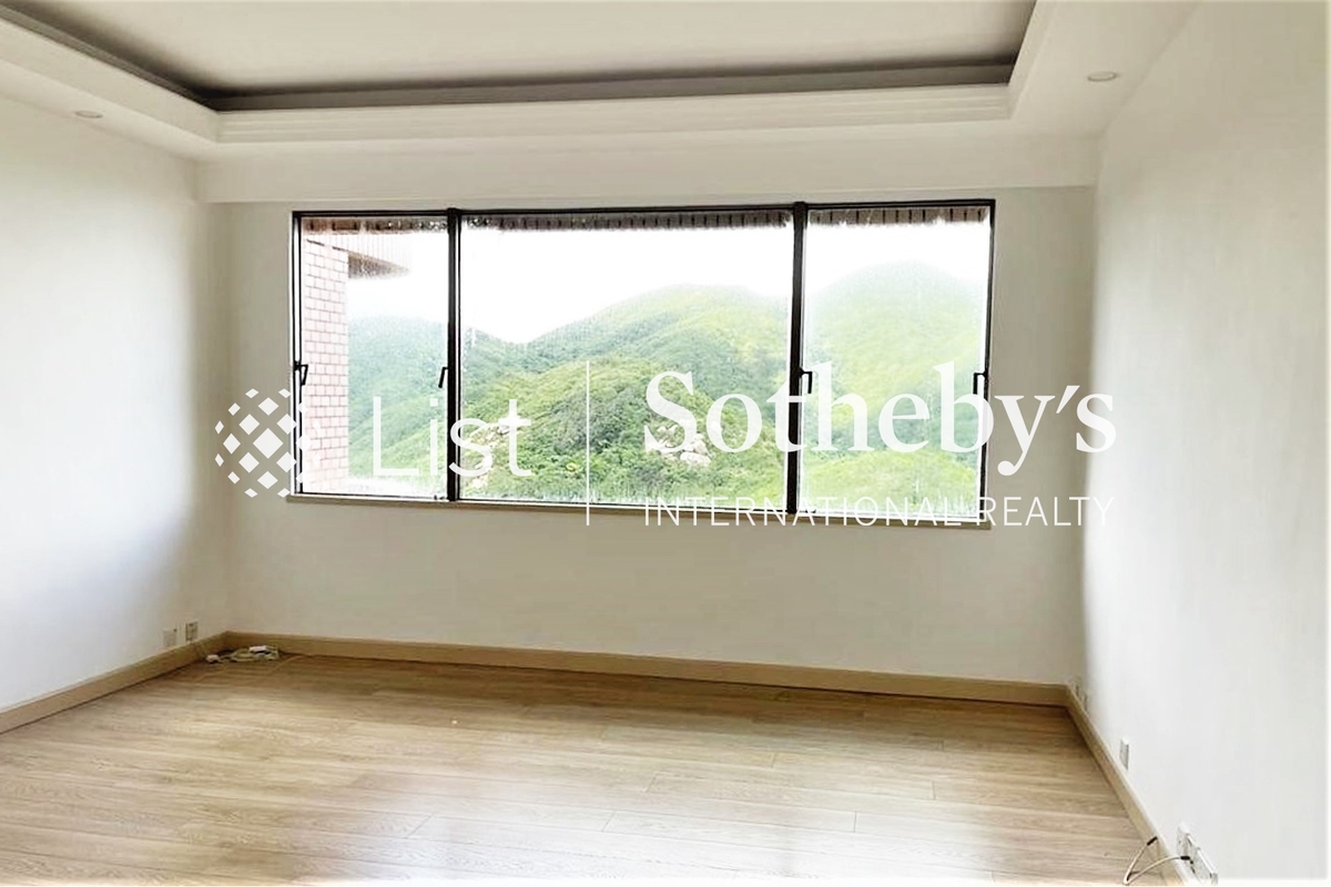 Hong Kong Parkview 陽明山莊 | Living and Dining Room