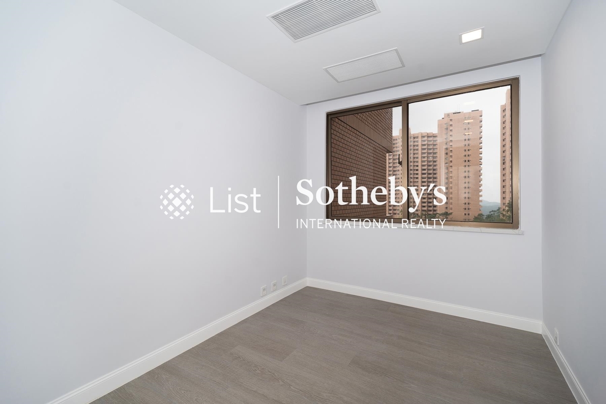 Hong Kong Parkview 陽明山莊 | Fourth Bedroom