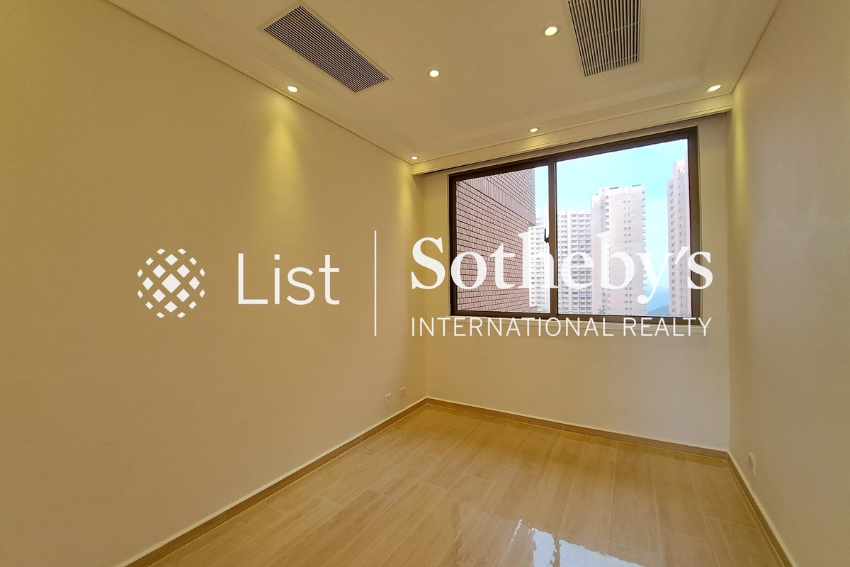 Hong Kong Parkview 陽明山莊 | Fourth Bedroom